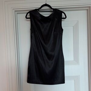 Elegant Black Sleeveless Dress